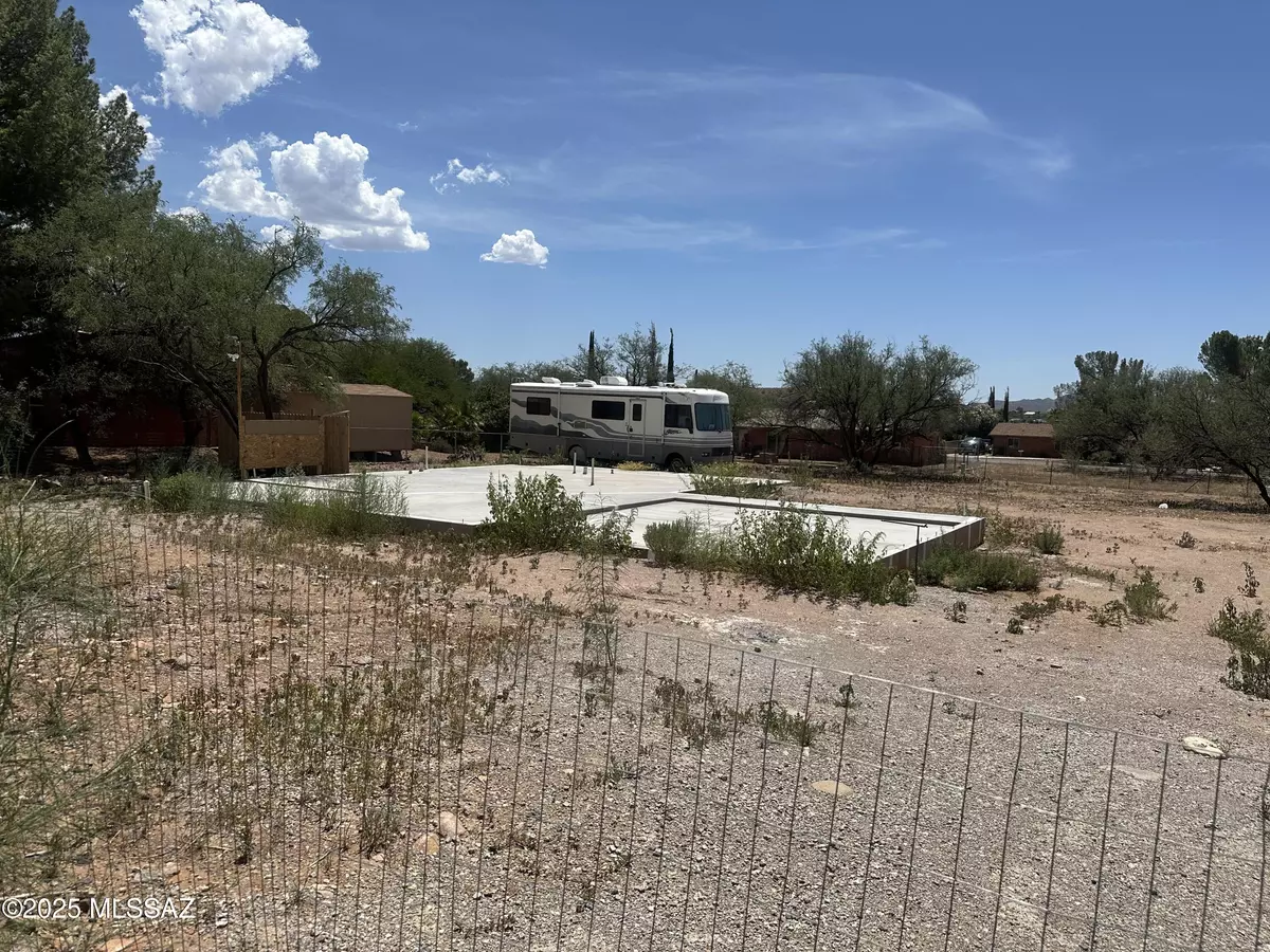 Rio Rico, AZ 85648,419 Clover St