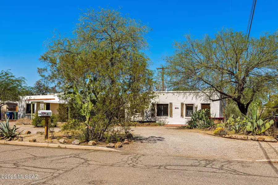 518 S Longfellow Avenue, Tucson, AZ 85711