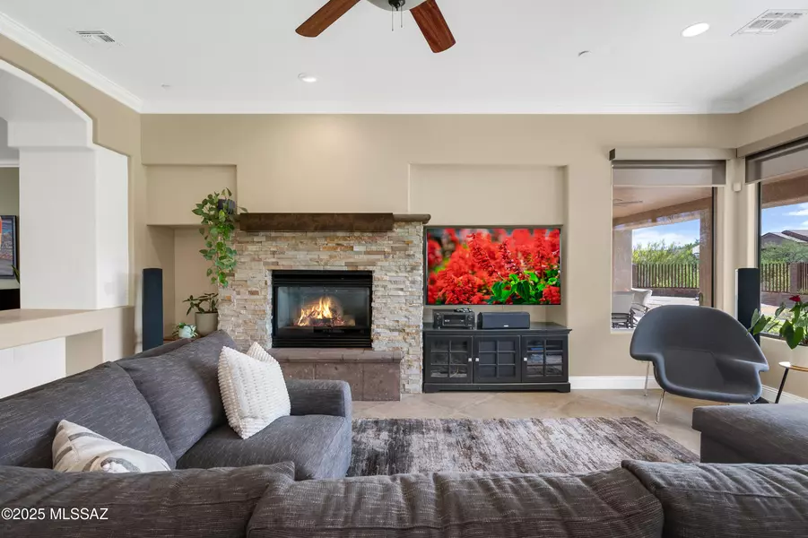 1808 W Quartz Rock Place, Tucson, AZ 85737