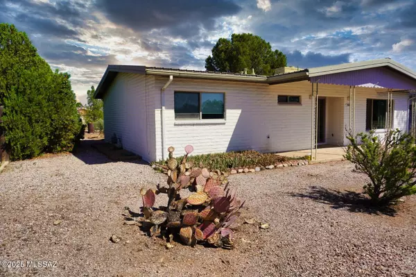 Pearce, AZ 85625,907 E Clouse Street