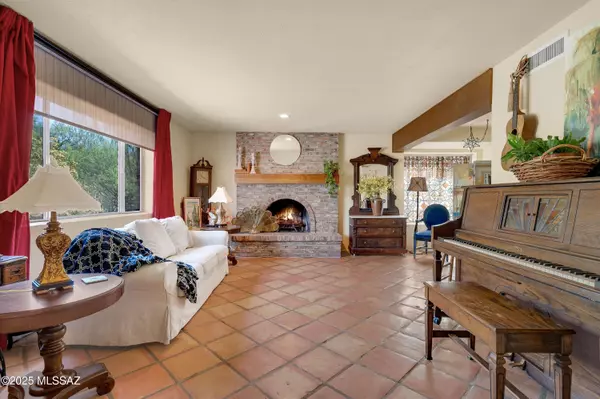 Tucson, AZ 85749,8802 E Buckboard Road