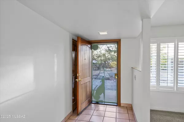 Tucson, AZ 85749,9967 E Wolford Place