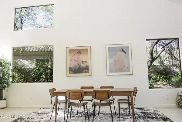 Tucson, AZ 85749,5202 Spring View Drive