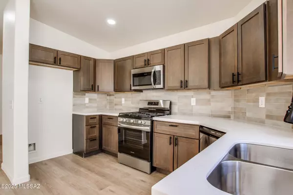 Tucson, AZ 85746,1545 W Deacon Drive