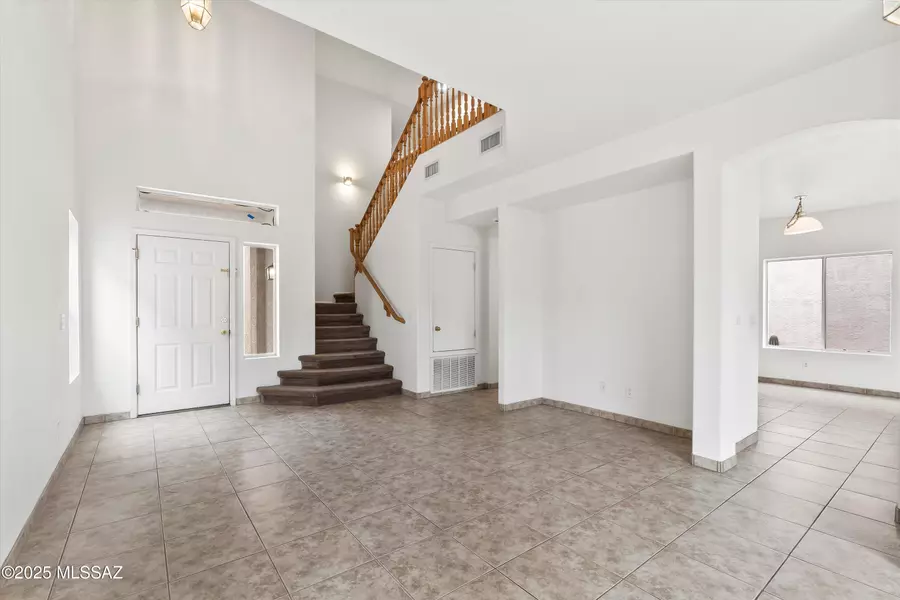 7333 W Sunset Mountain Drive, Tucson, AZ 85743