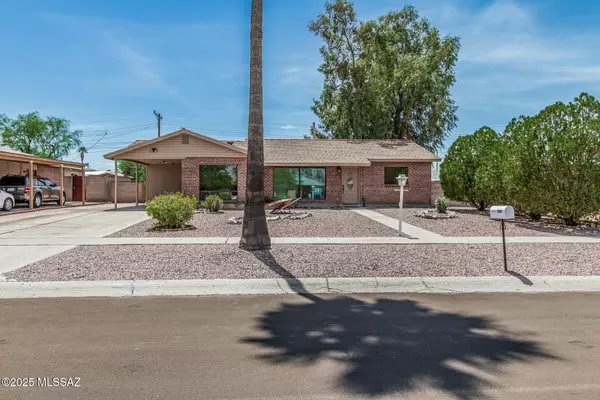 6310 E Barnan Street, Tucson, AZ 85710