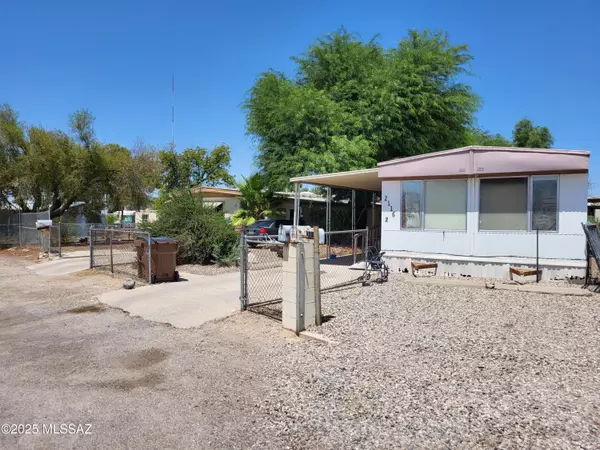 Tucson, AZ 85705,2116 W La Osa Street