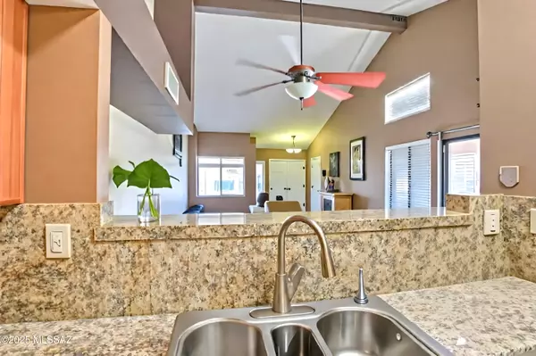 Tucson, AZ 85704,6298 N Willowbrook Drive