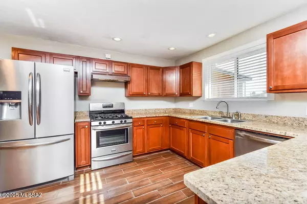 Tucson, AZ 85711,4757 E 4th Street