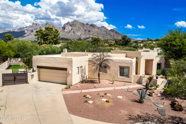 1043 W Saddlehorn Drive, Tucson, AZ 85704