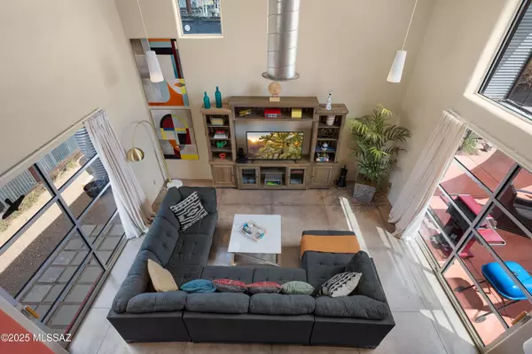 Tucson, AZ 85719,628 S Curtis Avenue