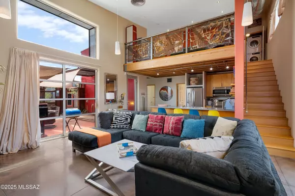 Tucson, AZ 85719,628 S Curtis Avenue