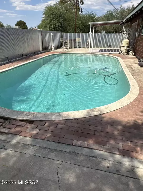 4449 N Jay Avenue, Tucson, AZ 85705