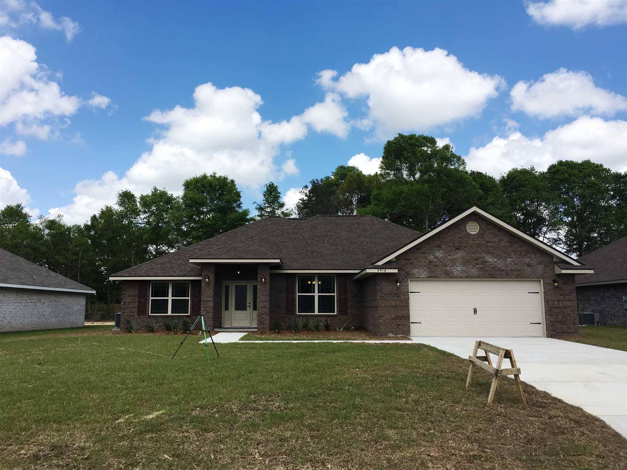 5546 Micanopy Dr, Milton, FL 32570
