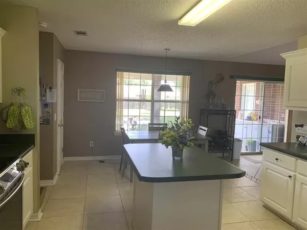 Gulf Breeze, FL 32563,3895 Bay Wind Dr