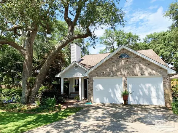 1136 Nestling Ct, Gulf Breeze, FL 32563