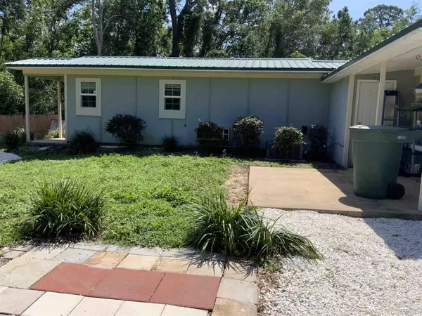 Pensacola, FL 32506,10105 Lillian Hwy