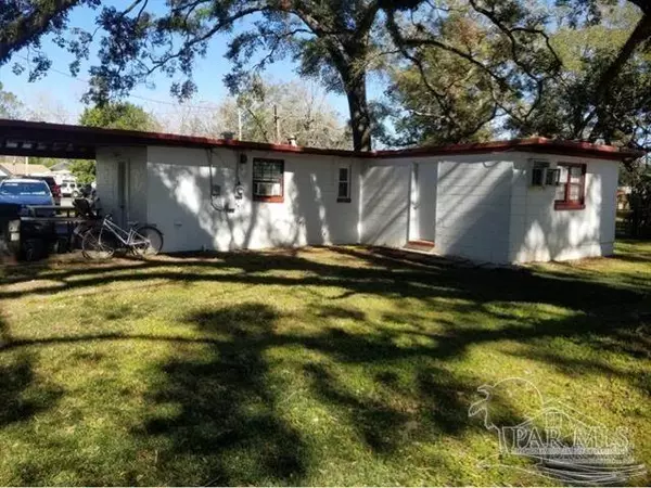 Pensacola, FL 32505,18 Cloverland Ct