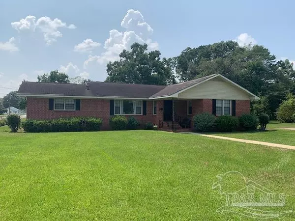 314 4th Ave, Atmore, AL 36502