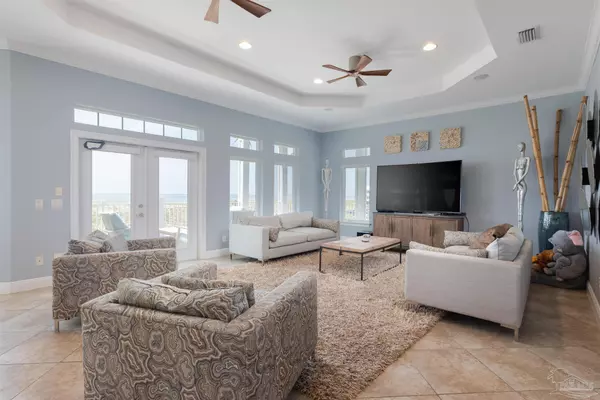 Pensacola Beach, FL 32561,11 Ocean View Dr