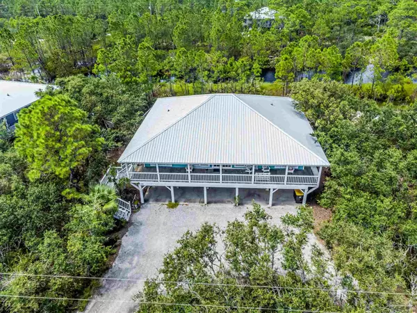 Gulf Shores, AL 36542,6727 Driftwood Dr