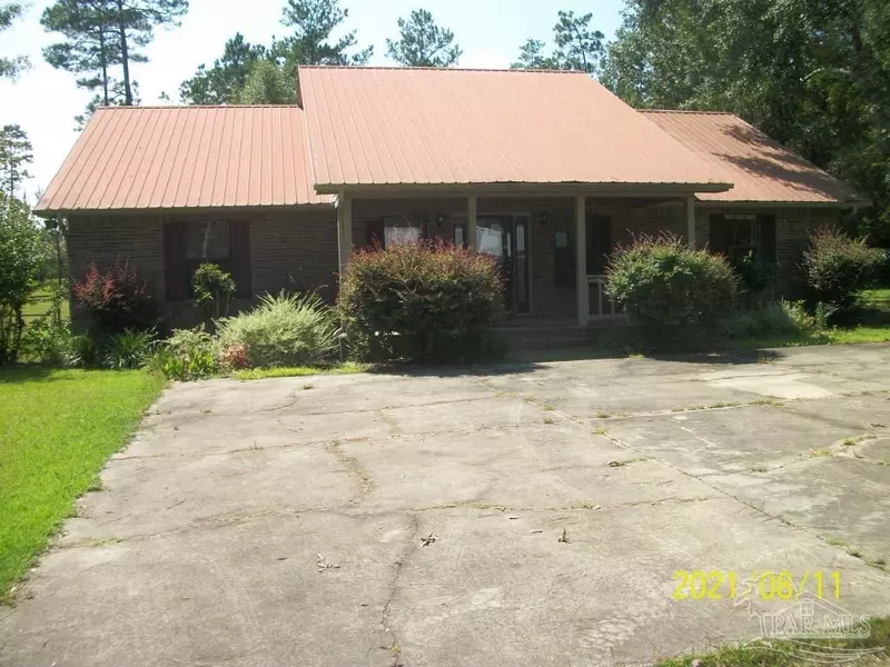 368 Tippens Eddy Rd, Brewton, AL 36426