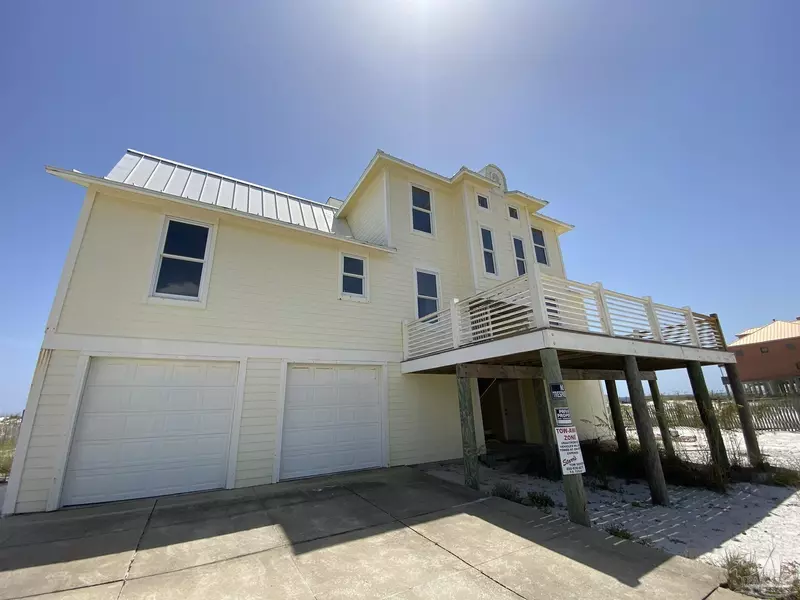 7333 Gulf Blvd, Navarre Beach, FL 32566