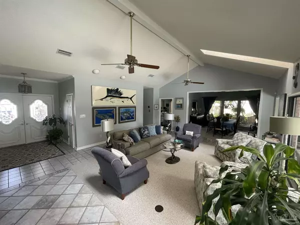 Pensacola, FL 32507,2 Zuni Cir