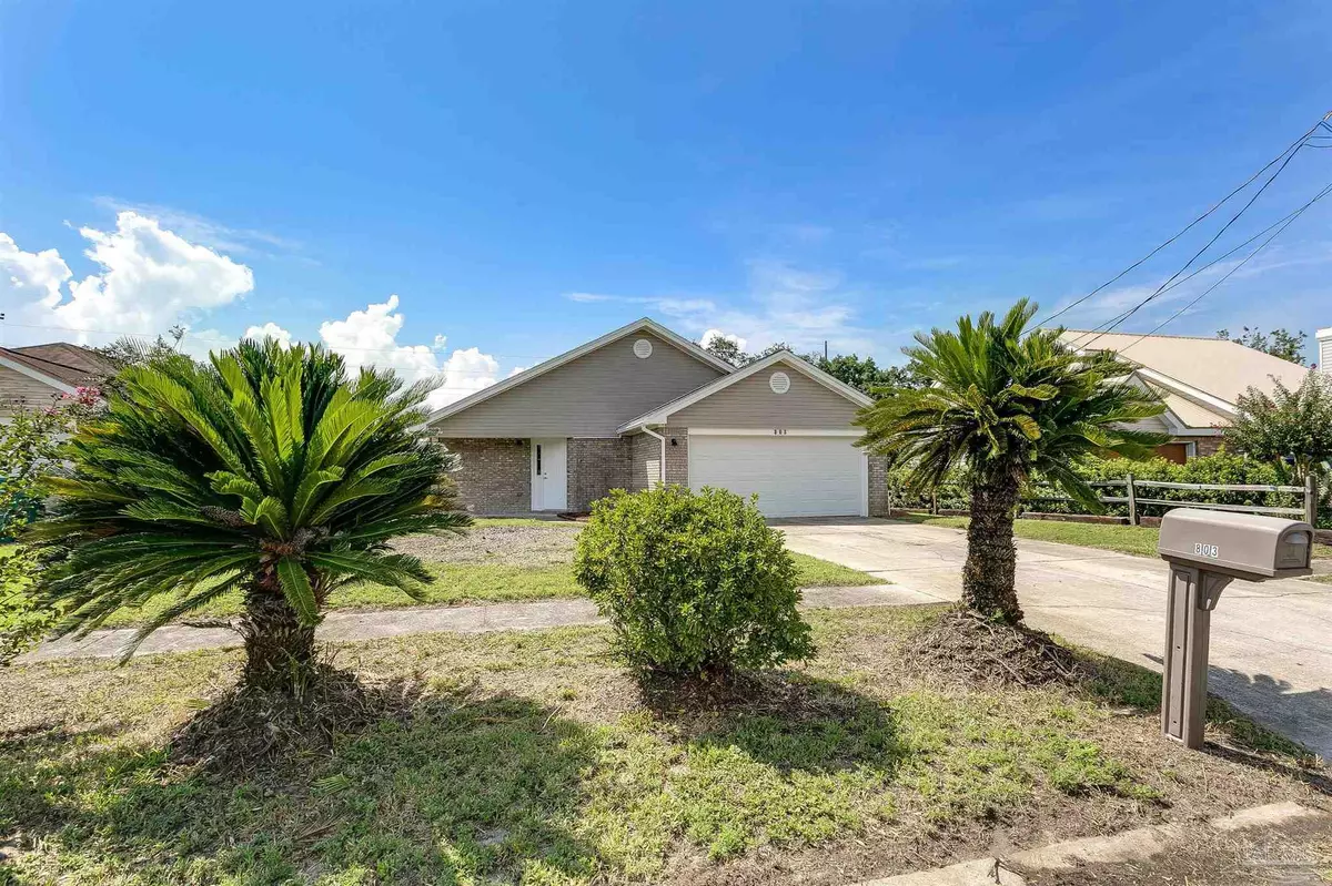 Mary Esther, FL 32569,803 Boulevard De Lorleans