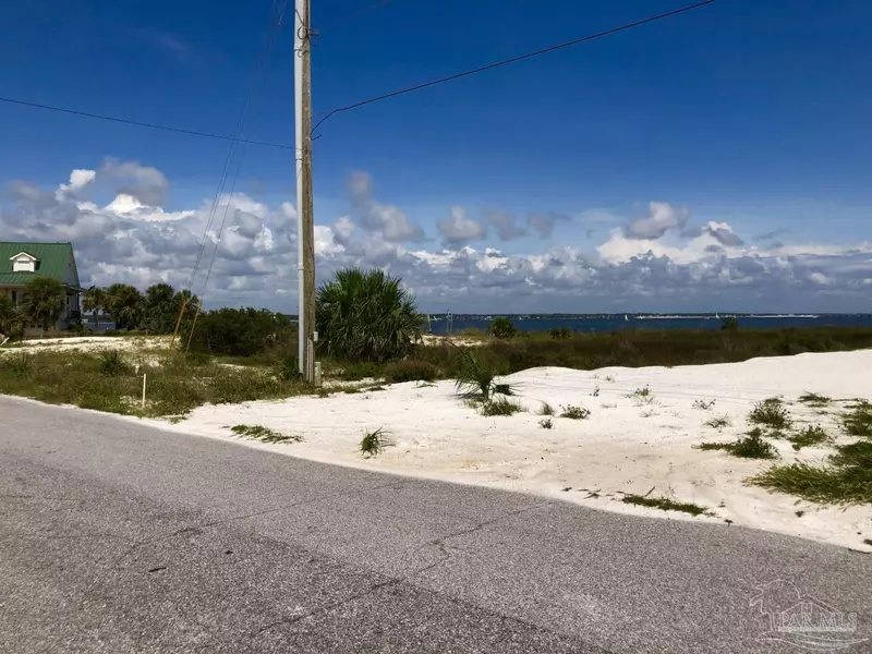 Lot 3 Blk 11 Arkansas St, Navarre Beach, FL 32566