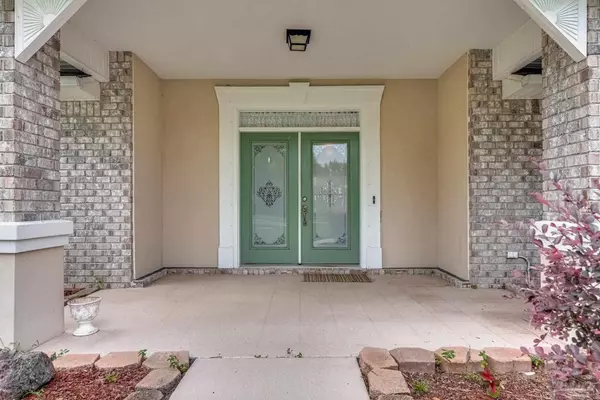 Pensacola, FL 32506,2044 Southwind Cir