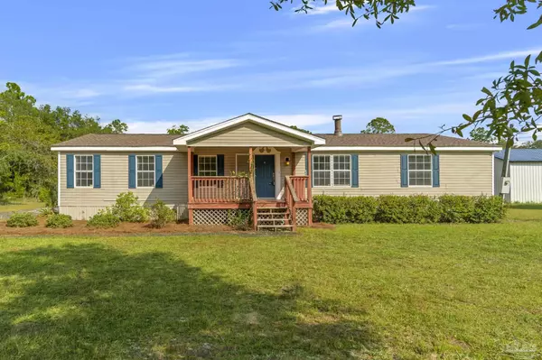 1041 Woodyard Rd, Defuniak Springs, FL 32435