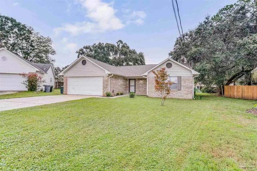 533 Quail Nest Ln, Pensacola, FL 32514