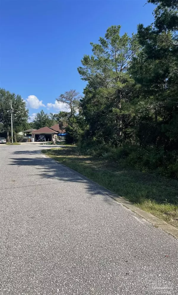 Gulf Breeze, FL 32563,Clair Ct