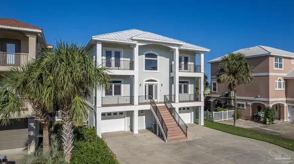 3 La Caribe Dr, Pensacola Beach, FL 32561