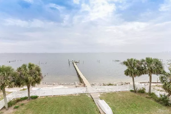 Gulf Breeze, FL 32563,4507 Brickyard Bayou Rd