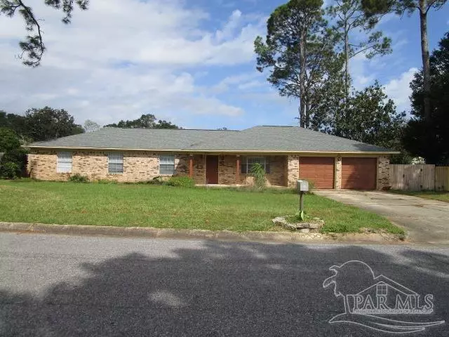 6700 Lake Charlene Dr, Pensacola, FL 32506