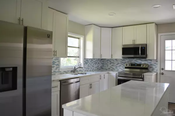 Pensacola, FL 32506,468 N 72nd Ave