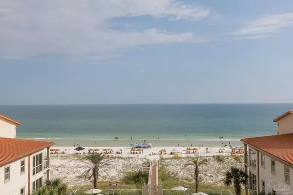 Pensacola Beach, FL 32561,18 Via Deluna Dr