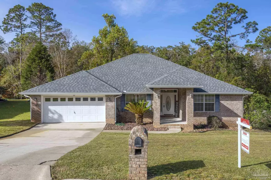 461 Turnberry Rd, Cantonment, FL 32533