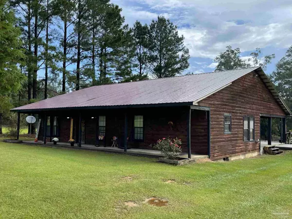 8834 Robinsonville Rd, Atmore, AL 36502