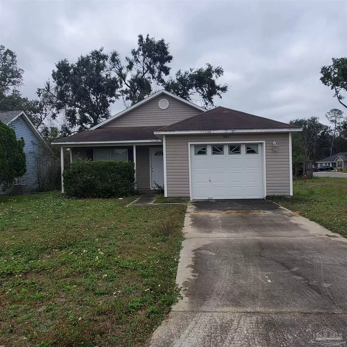 Pensacola, FL 32504,301 Hilburn Pl