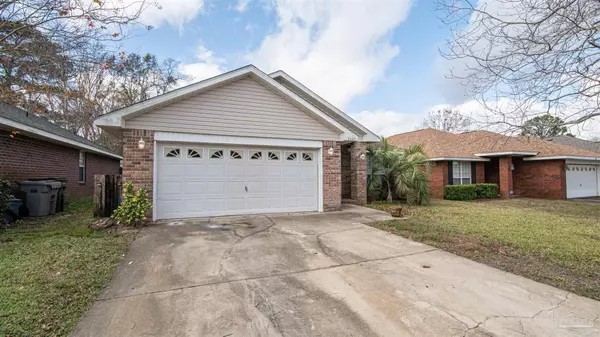 2467 Portobella Pl, Cantonment, FL 32533