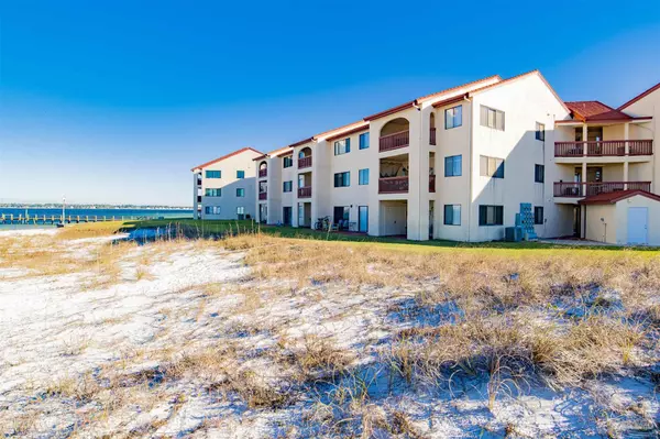 Navarre Beach, FL 32566,7453 Sunset Harbor Dr