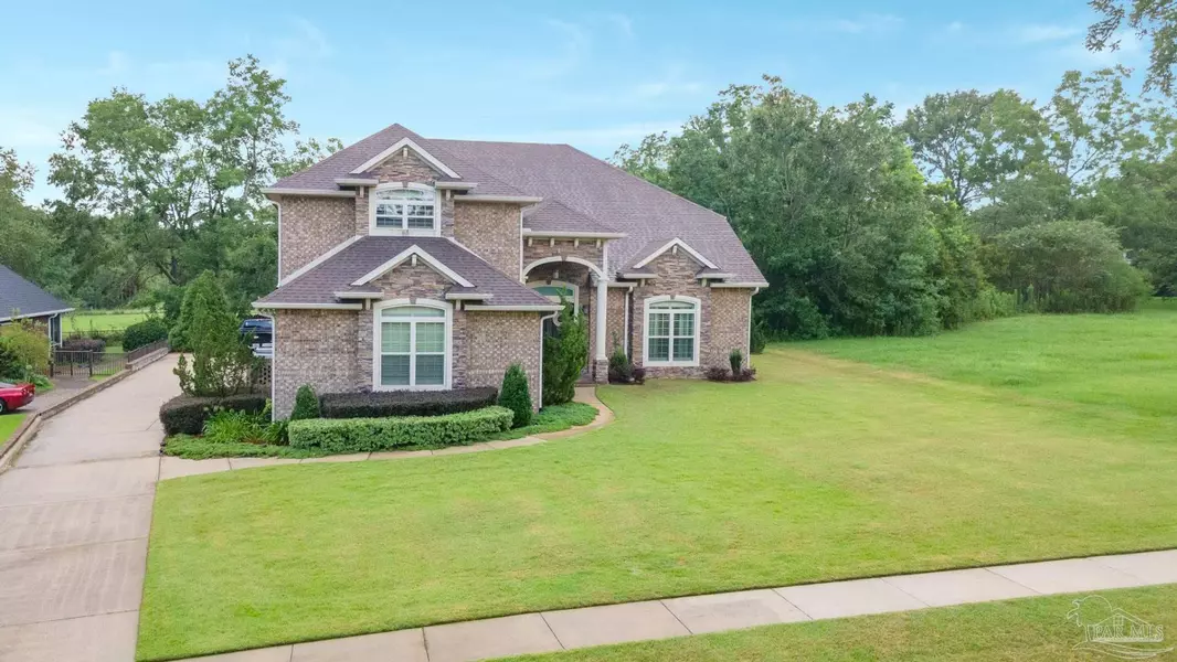 2231 Nolan Falkner Ct, Cantonment, FL 32533