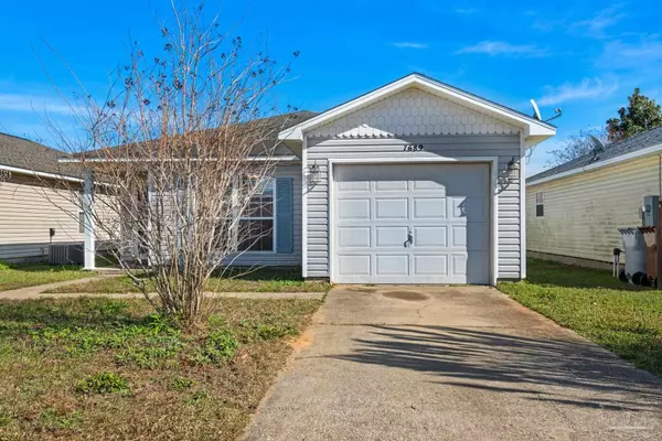 Navarre, FL 32566,7689 Chablis Cir