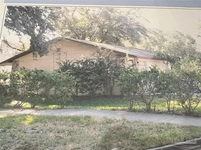 5026 W Washington St, Orlando, FL 32811