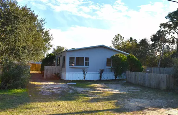 5801 Government Dr, Gulf Breeze, FL 32563