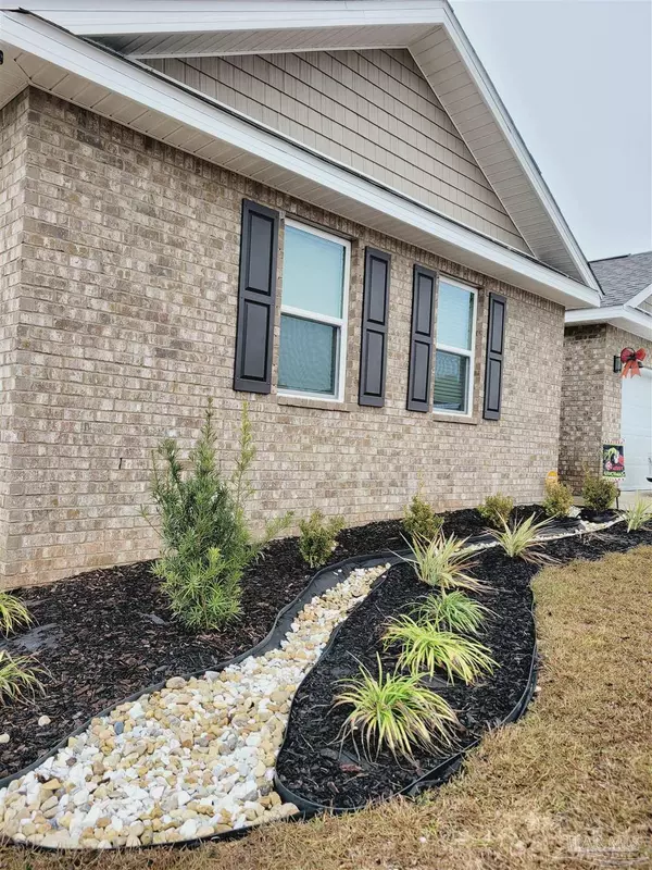 Milton, FL 32583,8064 Majestic Cypress Dr