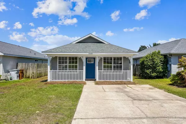 Gulf Breeze, FL 32563,5580 Shadow Shore Pl